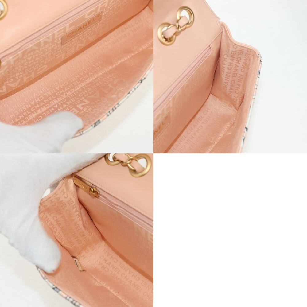 Chanel Choco Bar Chain Shoulder Bag - Picture 8 of 8